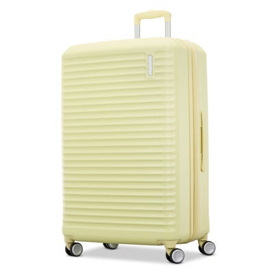 Stratum 3.0 Large in the color Celestial Yellow.