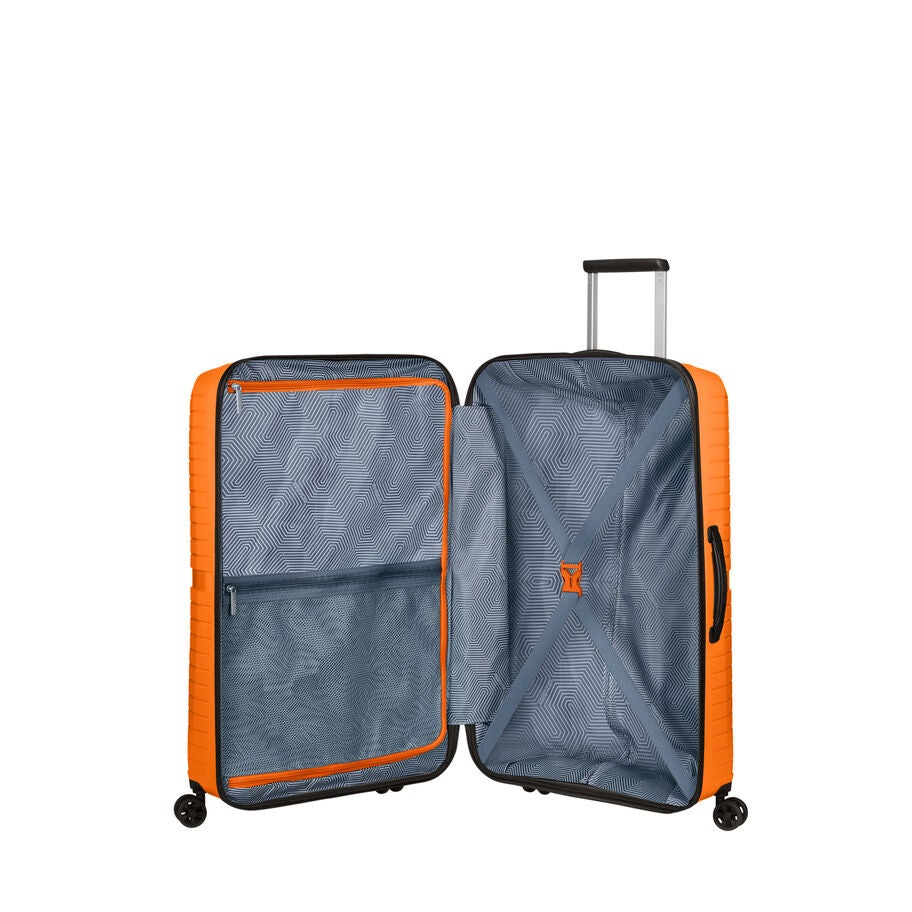 Airconic Large in the color Clearance | Mango Orange. image number 1