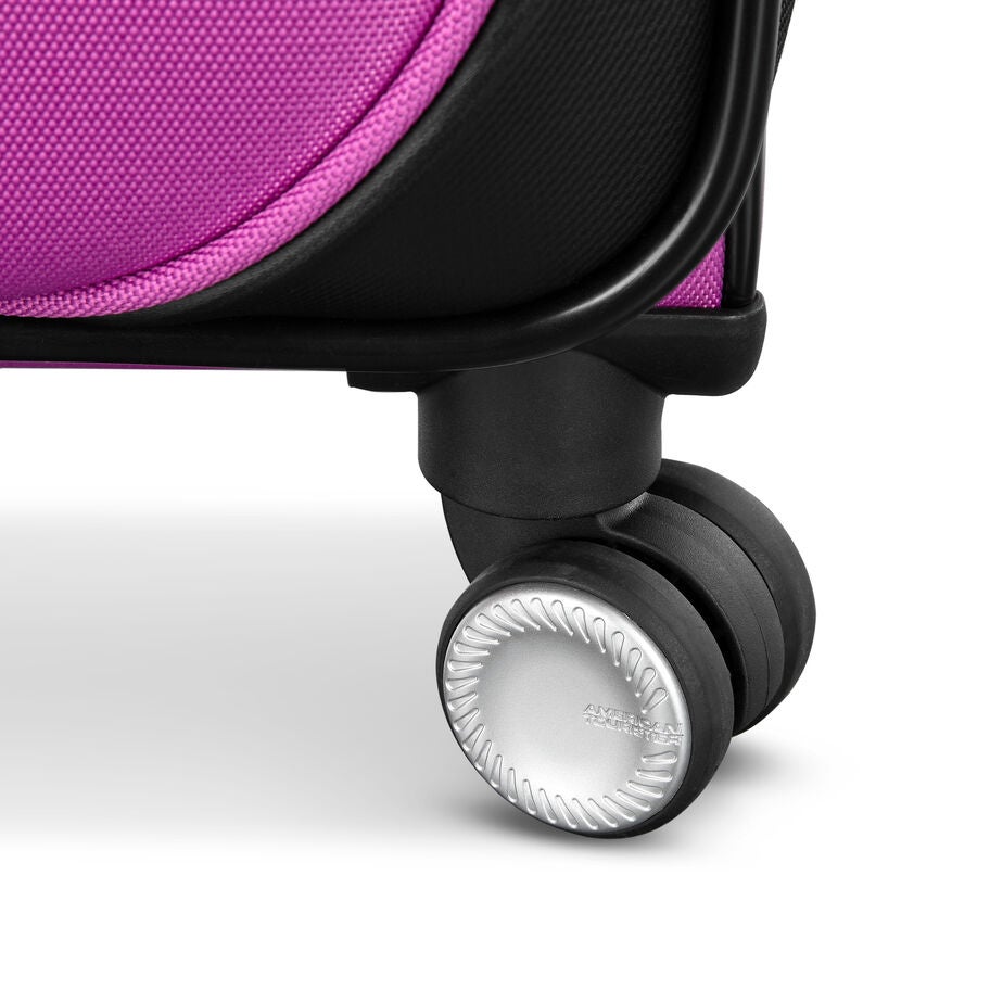 4 Kix 3.0 Medium in the color Hyper Violet. image number 6