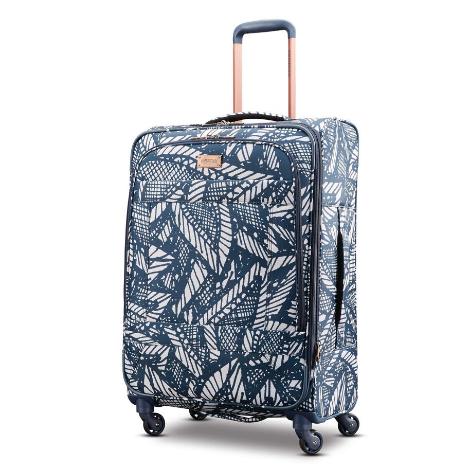 Belle Voyage Softside Medium in the color Floral Indigo Sand. image number 0