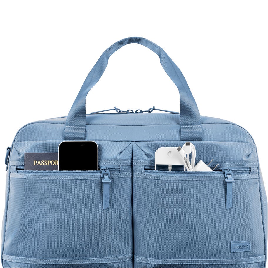 Stratum 3.0 Convertible Weekender in the color Elemental Blue. image number 3