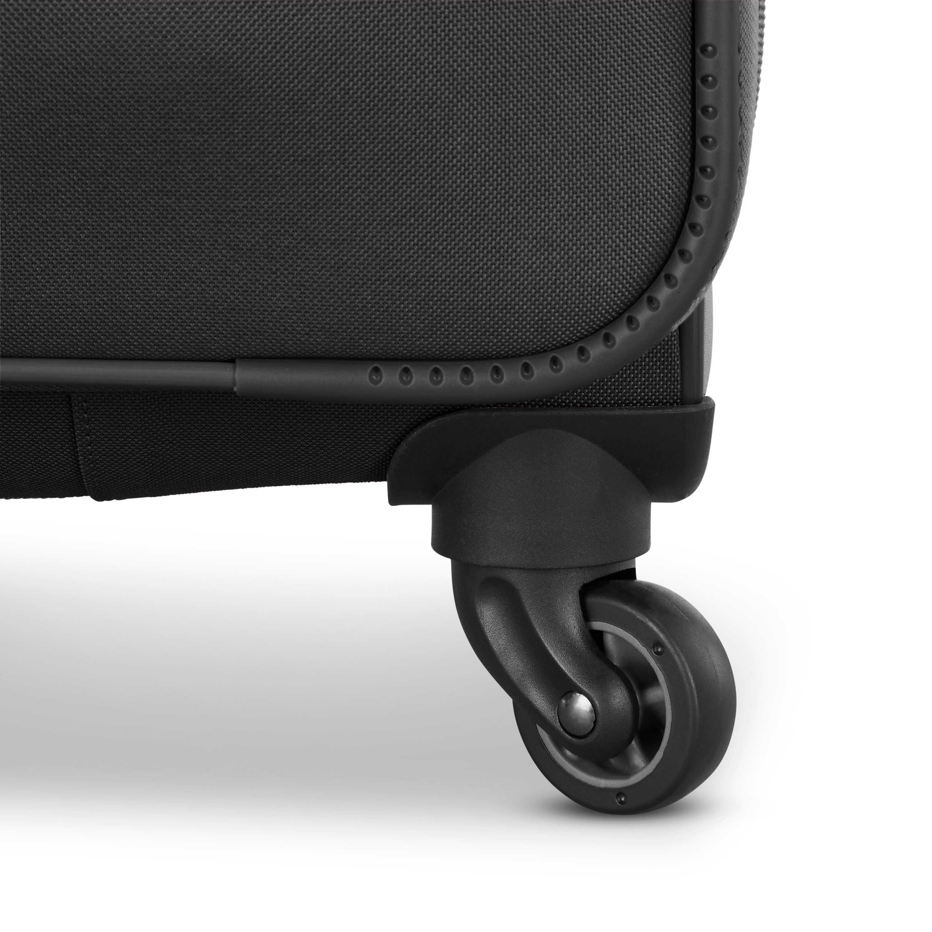 Sonic Carry-On Spinner | Softside Luggage | American Tourister