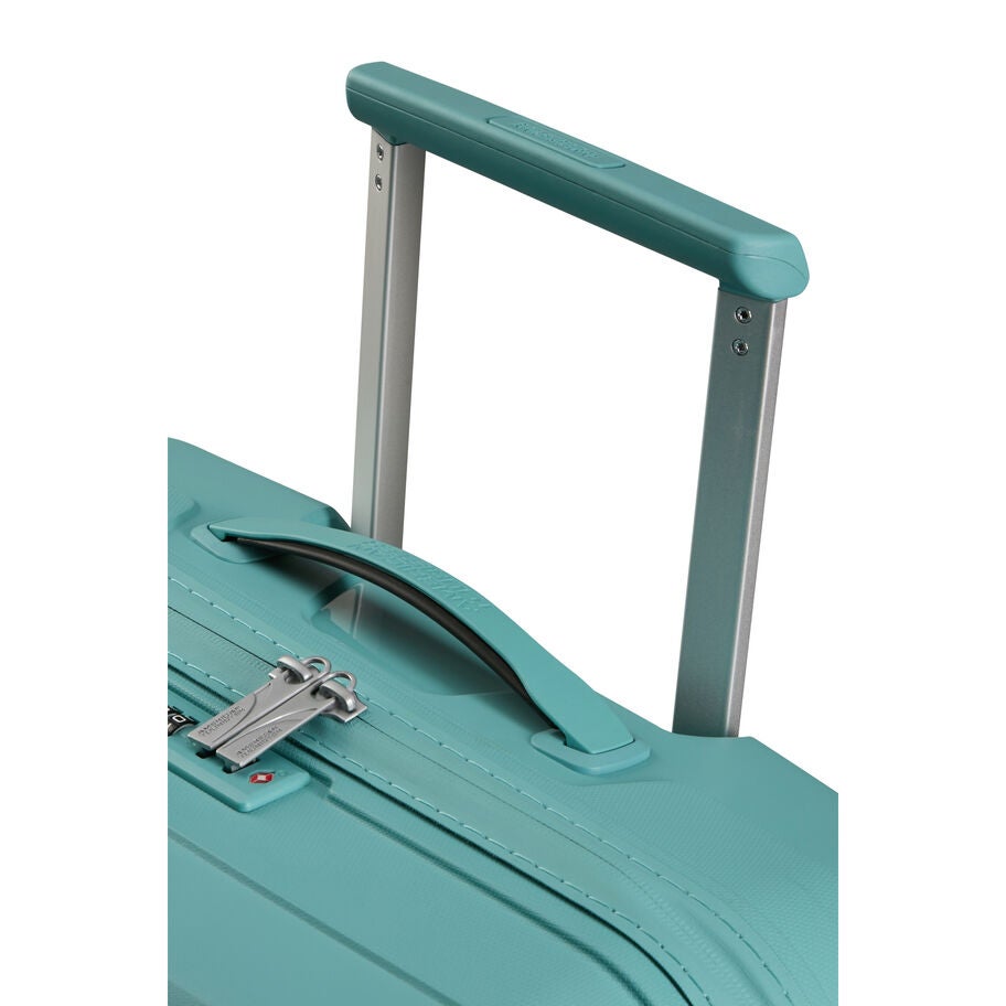 Airconic 3 Piece Set in the color Dusty Turquoise. image number 5
