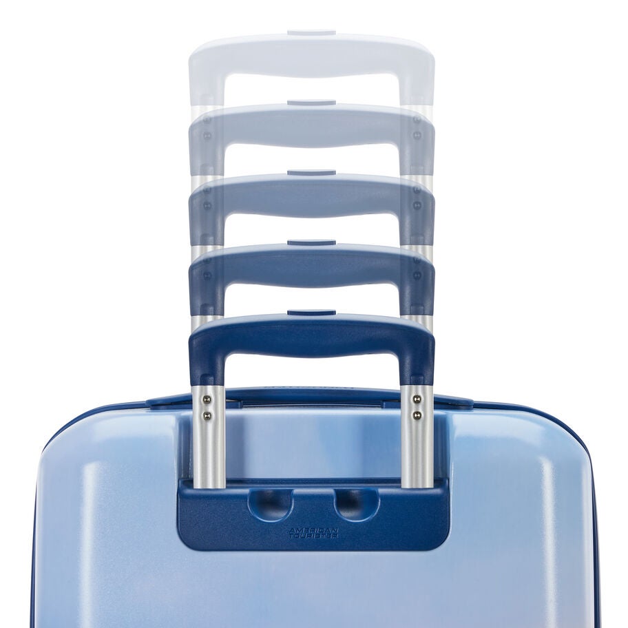 Star Wars Carry-On in the color Star Wars R2D2. image number 3