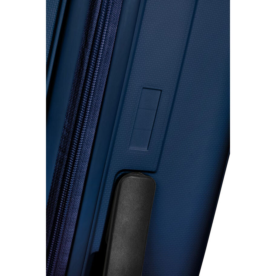 Rejoy Carry-On in the color Navy Blue. image number 4
