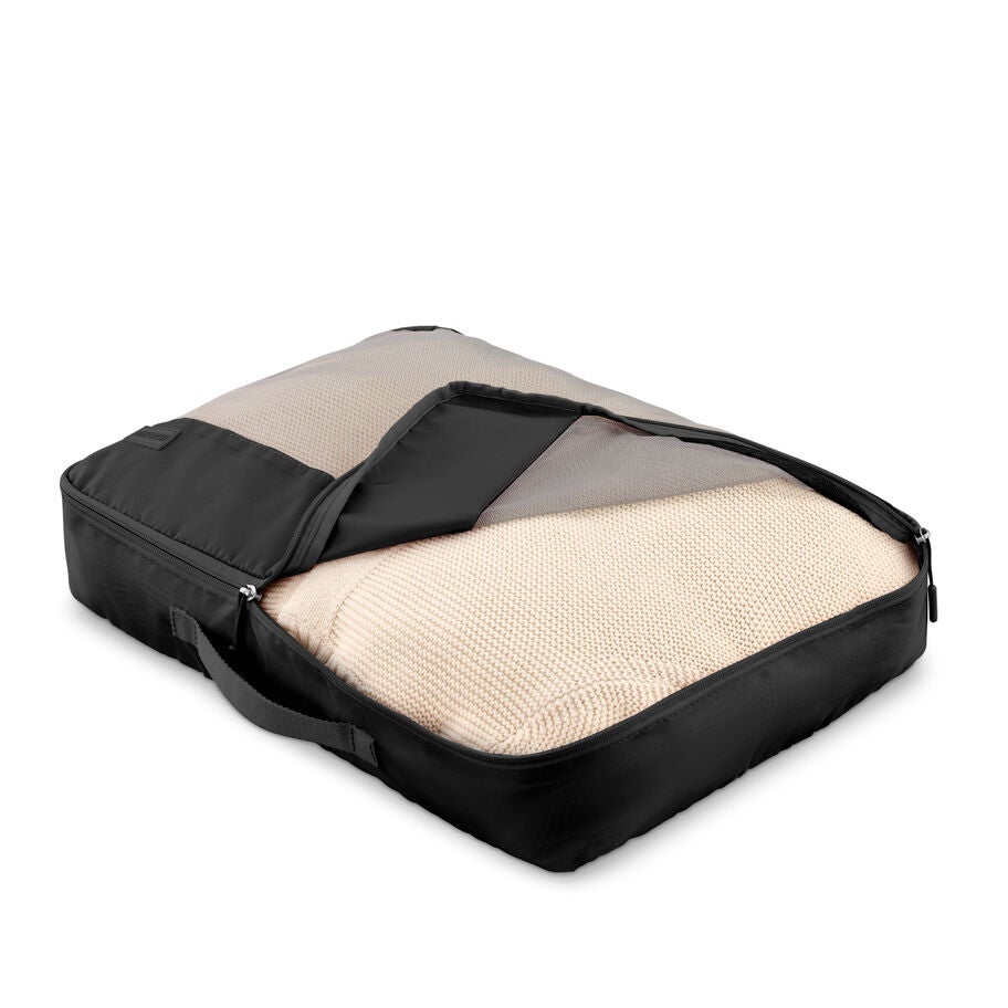 Stratum 3.0 3 Piece Packing Cubes in the color Black. image number 4