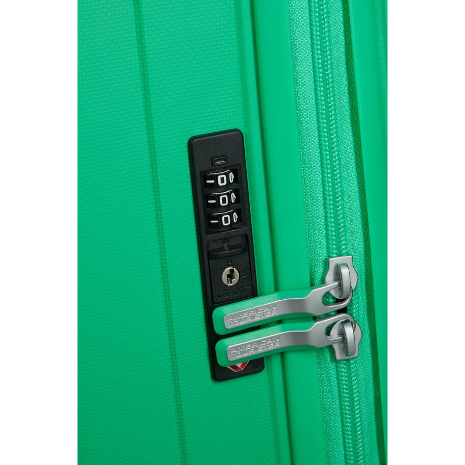 Rejoy Large in the color Jade Green. image number 3