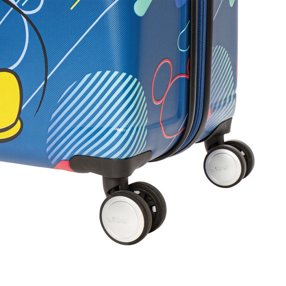Wavebreaker Disney Large in the color Mickey Future Pop. image number 4