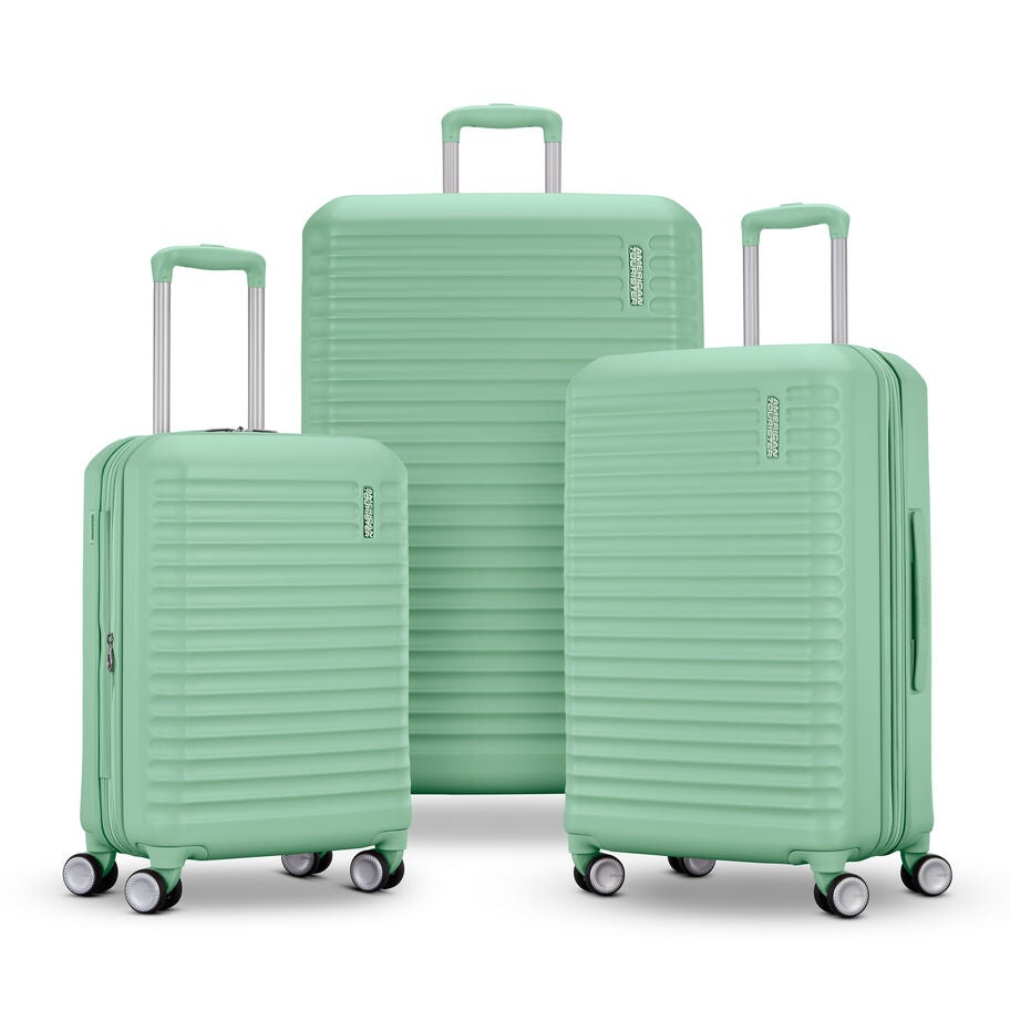 Stratum 3.0 3 Piece Set (CO/M/L) in the color Surreal Green. image number 0