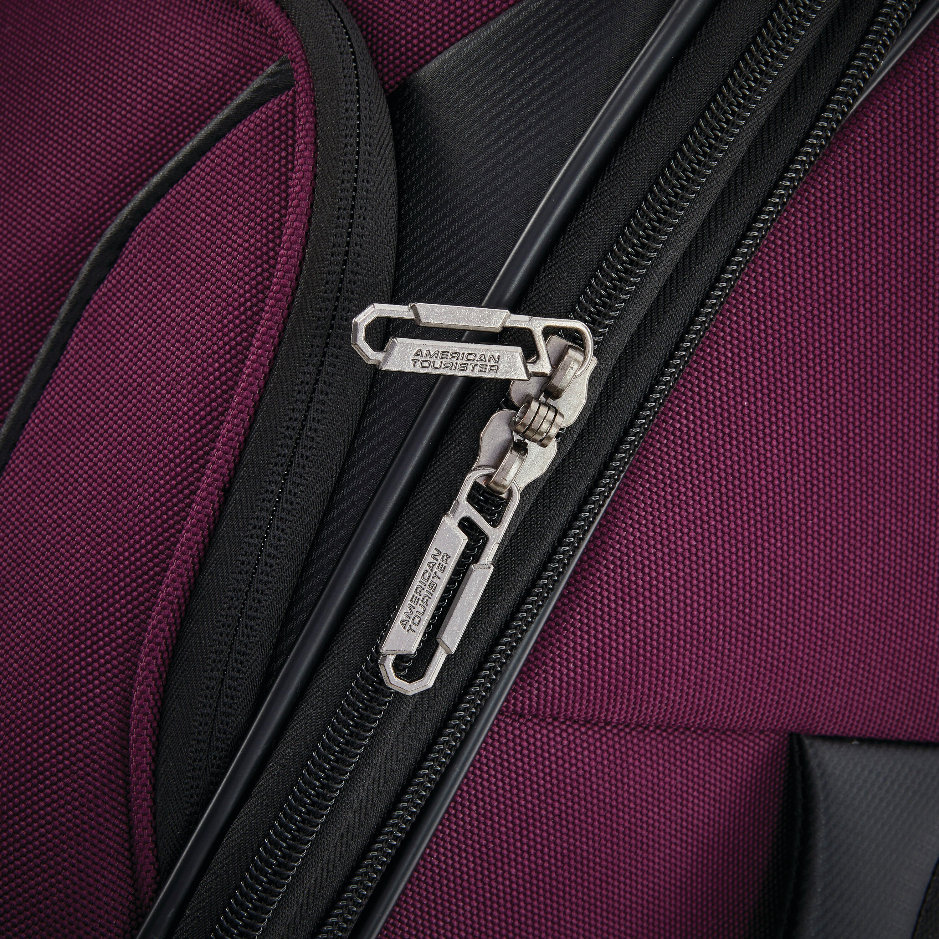 4 Kix 2.0 Medium Checked Spinner | Softside Luggage