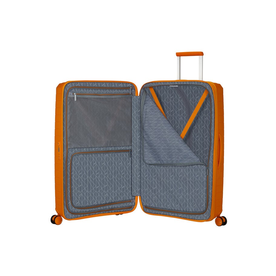 FastForward Large in the color Radiant Orange. image number 1