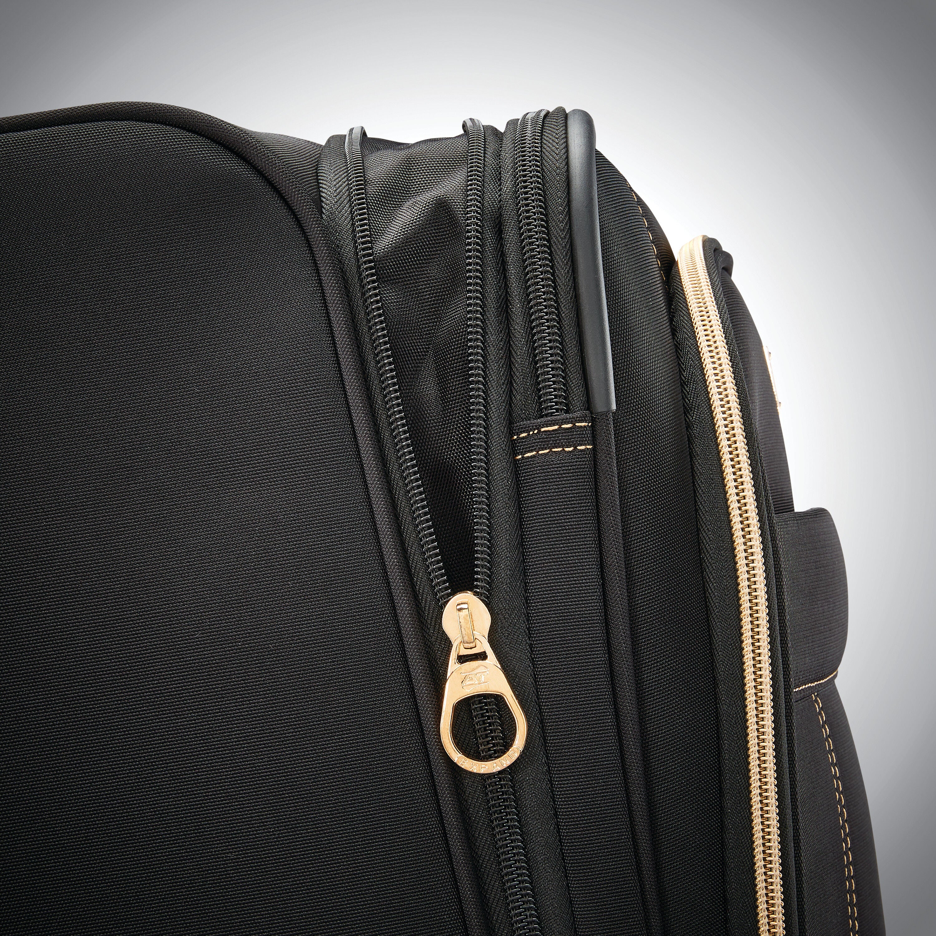 Belle Voyage Medium Spinner | Softside Luggage | American Tourister