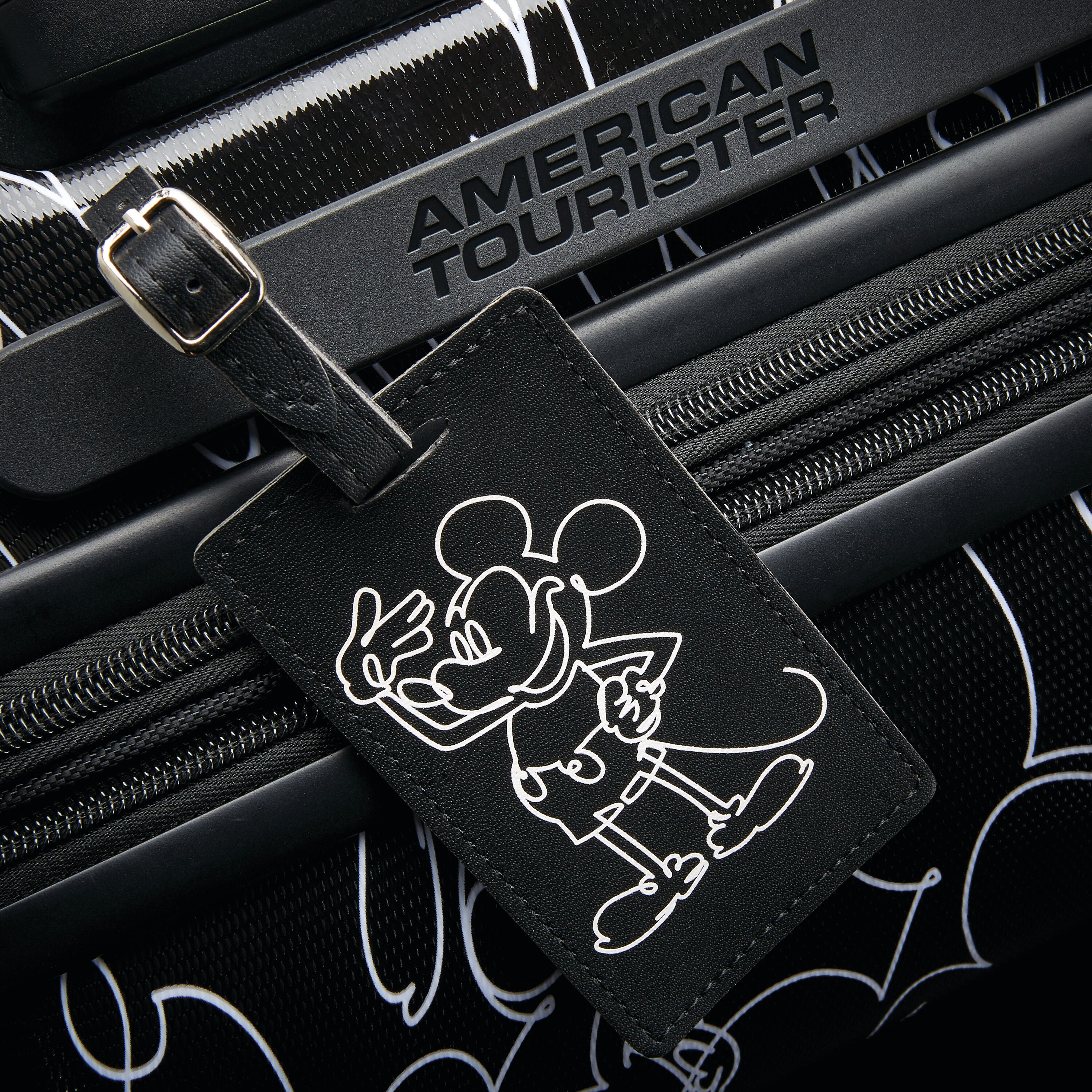 Mickey゜o゜２セット Disney Mickey Scribble 2 Piece Set