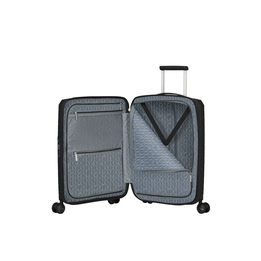FastForward Carry-On in the color Flash Black. image number 1