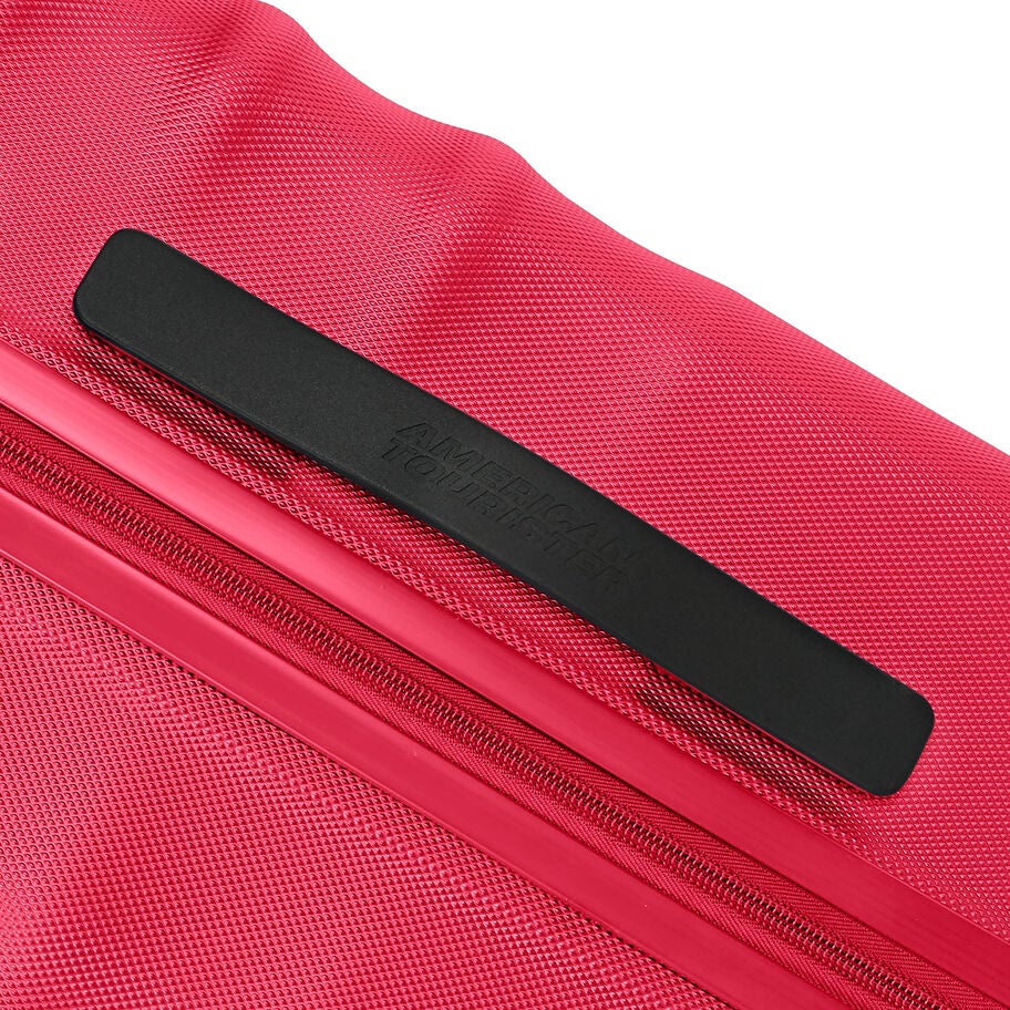 Wavebreaker 2 Piece Set (CO/L) in the color Raspberry. image number 4