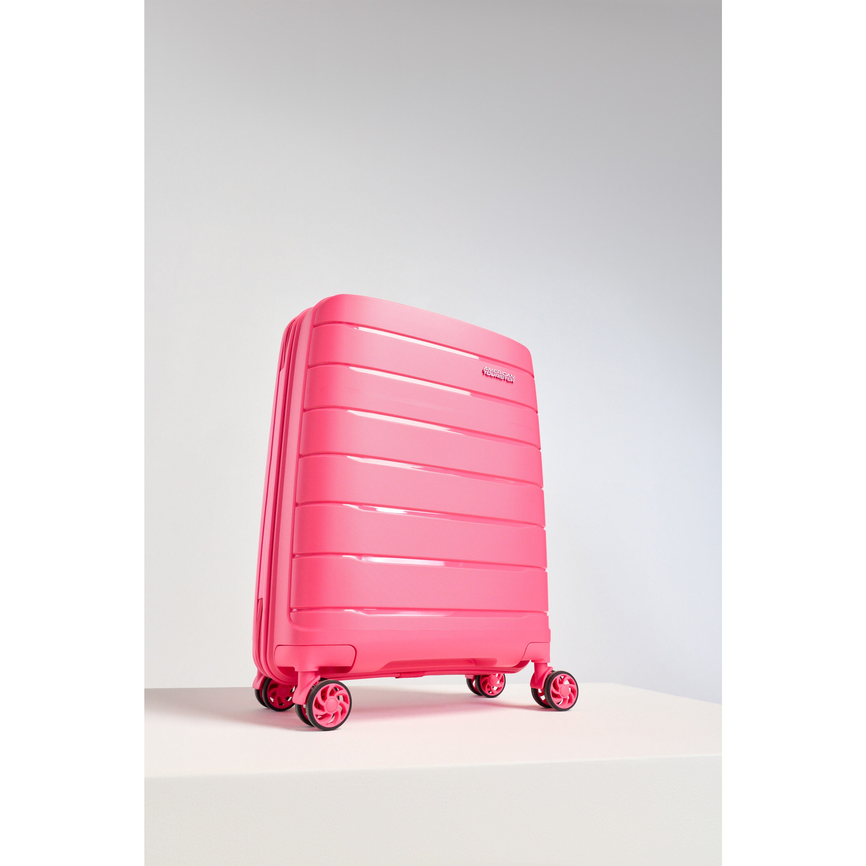 Summer Pop Carry-On | Pink | American Tourister