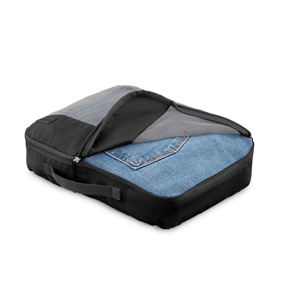 Stratum 3.0 3 Piece Packing Cubes in the color Black. image number 6