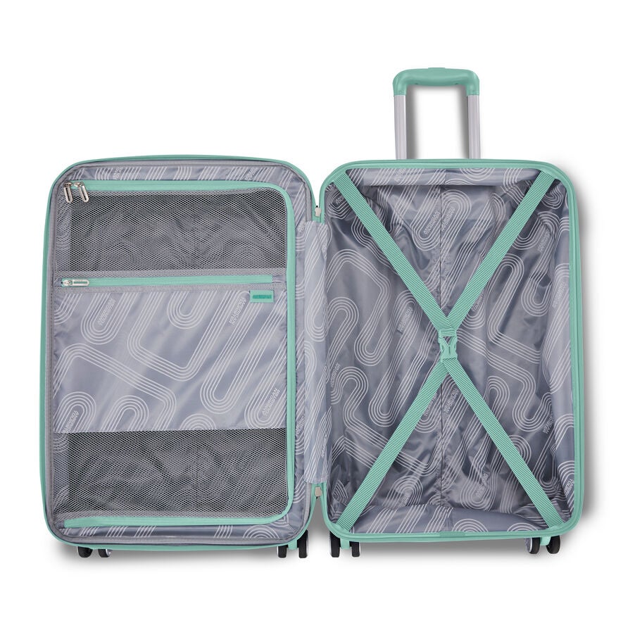Stratum 3.0 Spinner Carry-On in the color Surreal Green. image number 1