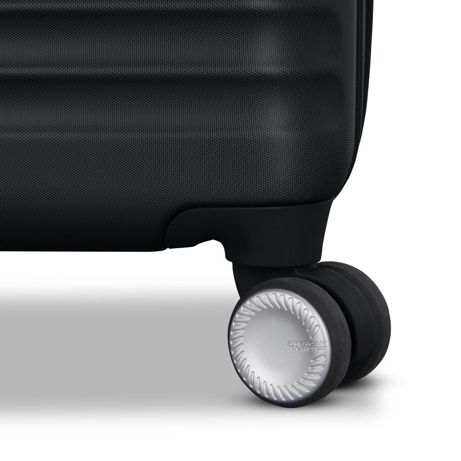 Stratum 3.0 Medium in the color Black. image number 6