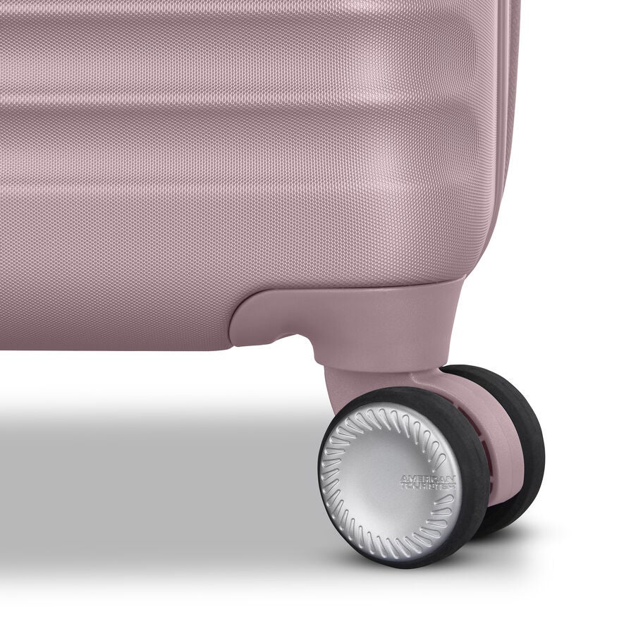 Stratum 3.0 Medium in the color Pink Blush. image number 6