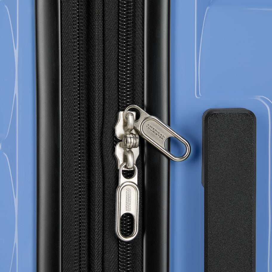 Kontour 2 Piece Set (CO/M) in the color Cornflower Blue. image number 4