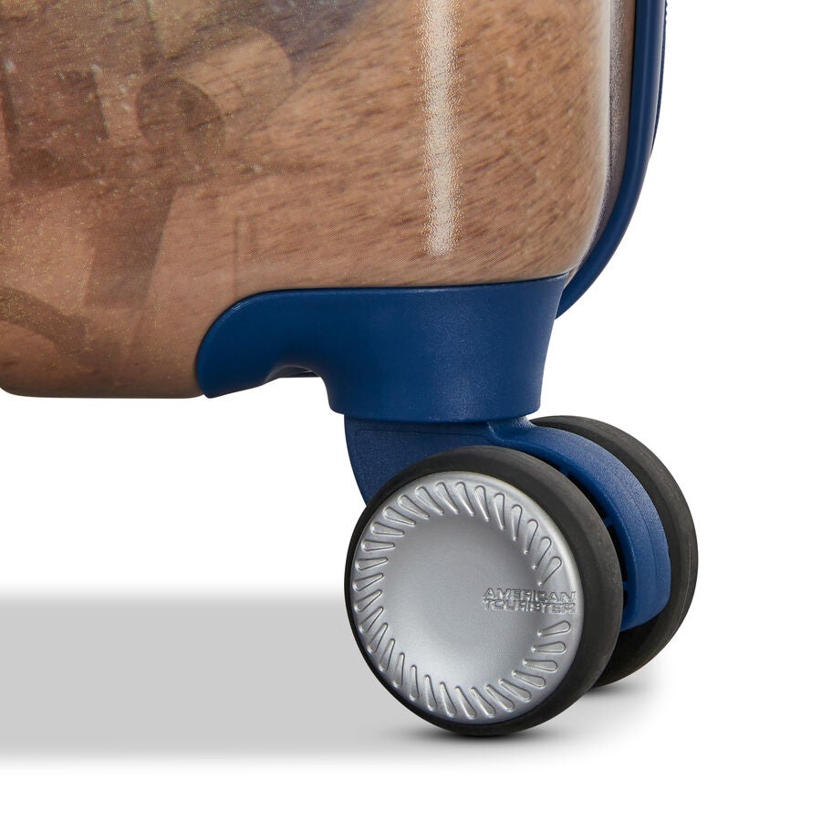 Star Wars Carry-On in the color Star Wars R2D2. image number 6