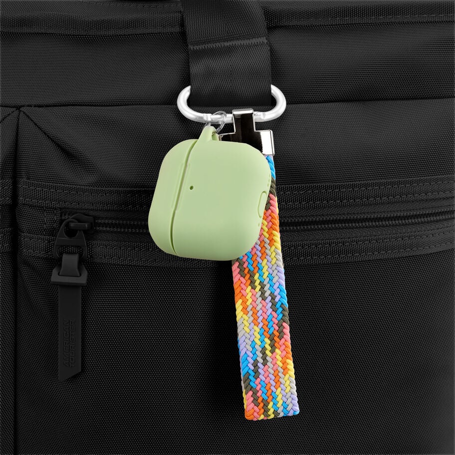 Stratum 3.0 Convertible Travel Tote in the color Black. image number 4