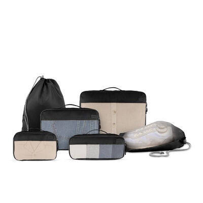 Stratum 3.0 6 Piece Packing Cubes in the color Black.