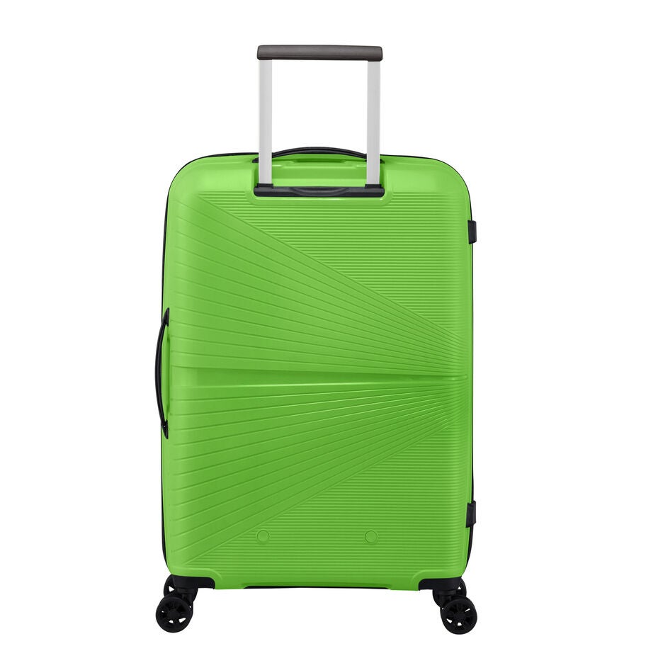 Airconic Medium in the color Clearance | Acid Green. image number 3