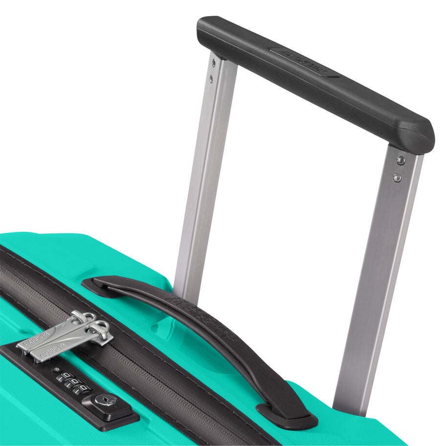 Airconic Medium in the color Aqua Green. image number 2