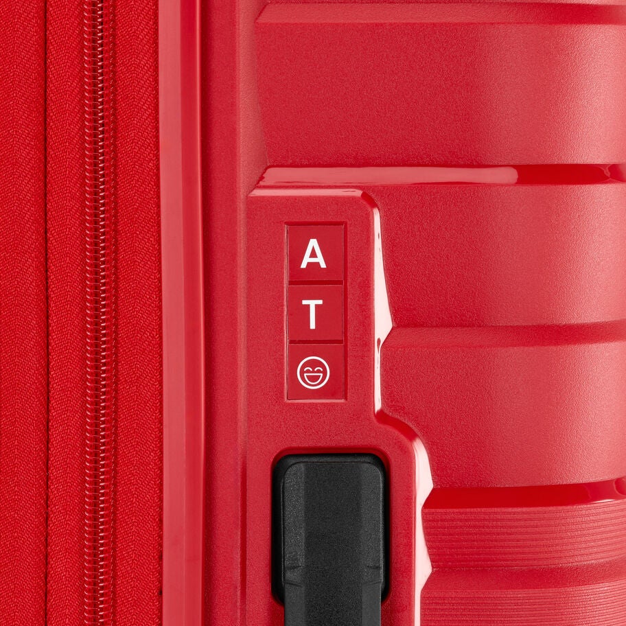 FlyTwist 2 Piece Set (CO/L) in the color True Red. image number 7