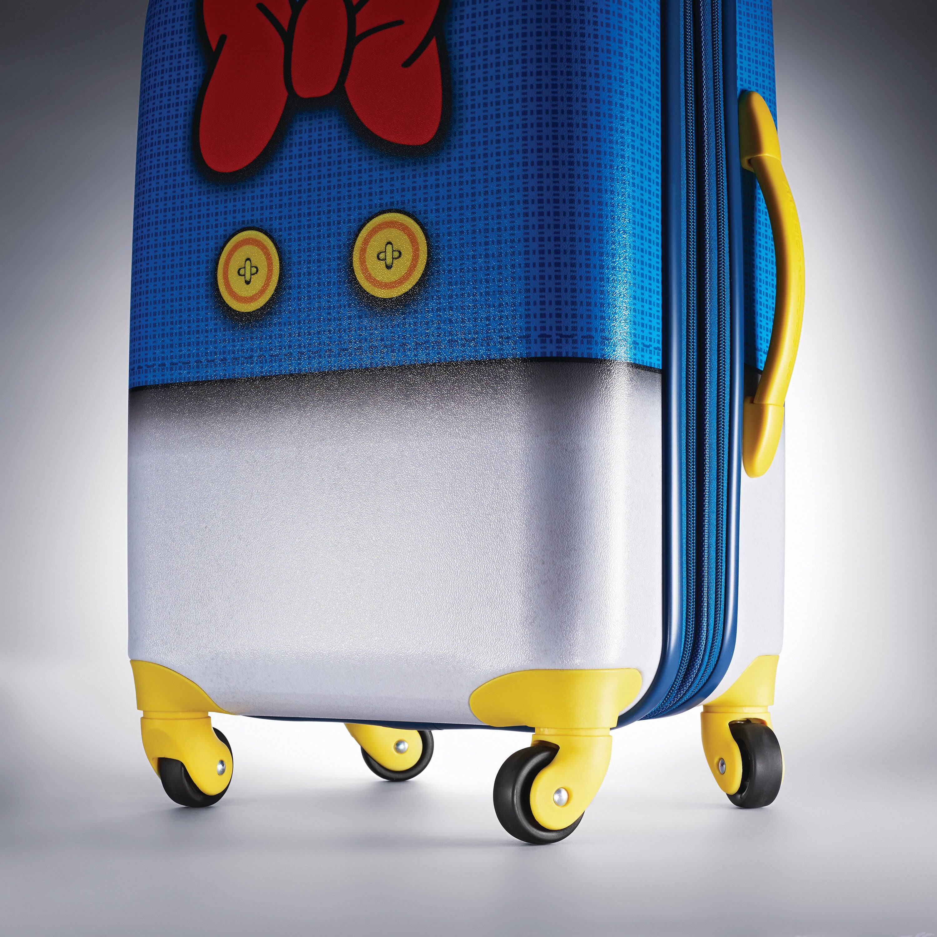 Disney Donald Duck Carry On Spinner Hardside Luggage American Tourister