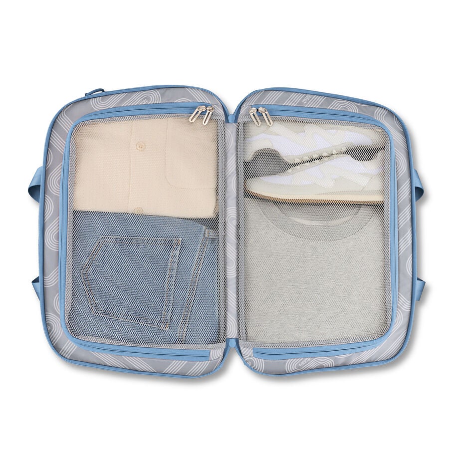 Stratum 3.0 Convertible Weekender in the color Elemental Blue. image number 2