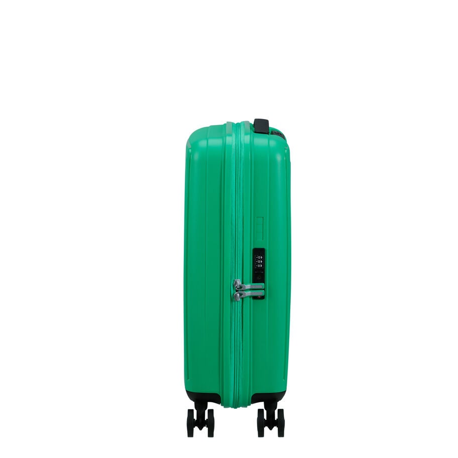 Rejoy Carry-On in the color Jade Green. image number 5
