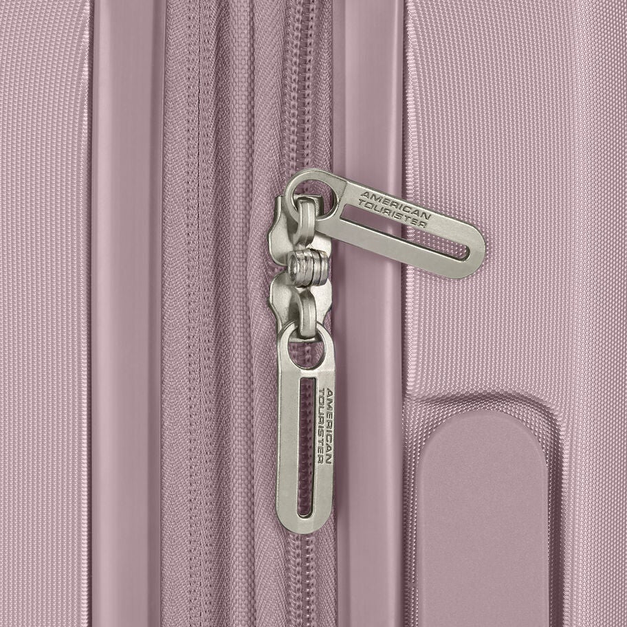 Stratum 3.0 Medium in the color Pink Blush. image number 4